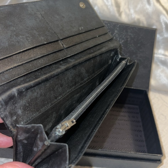 Authentic Prada long wallet - Picture 12 of 13